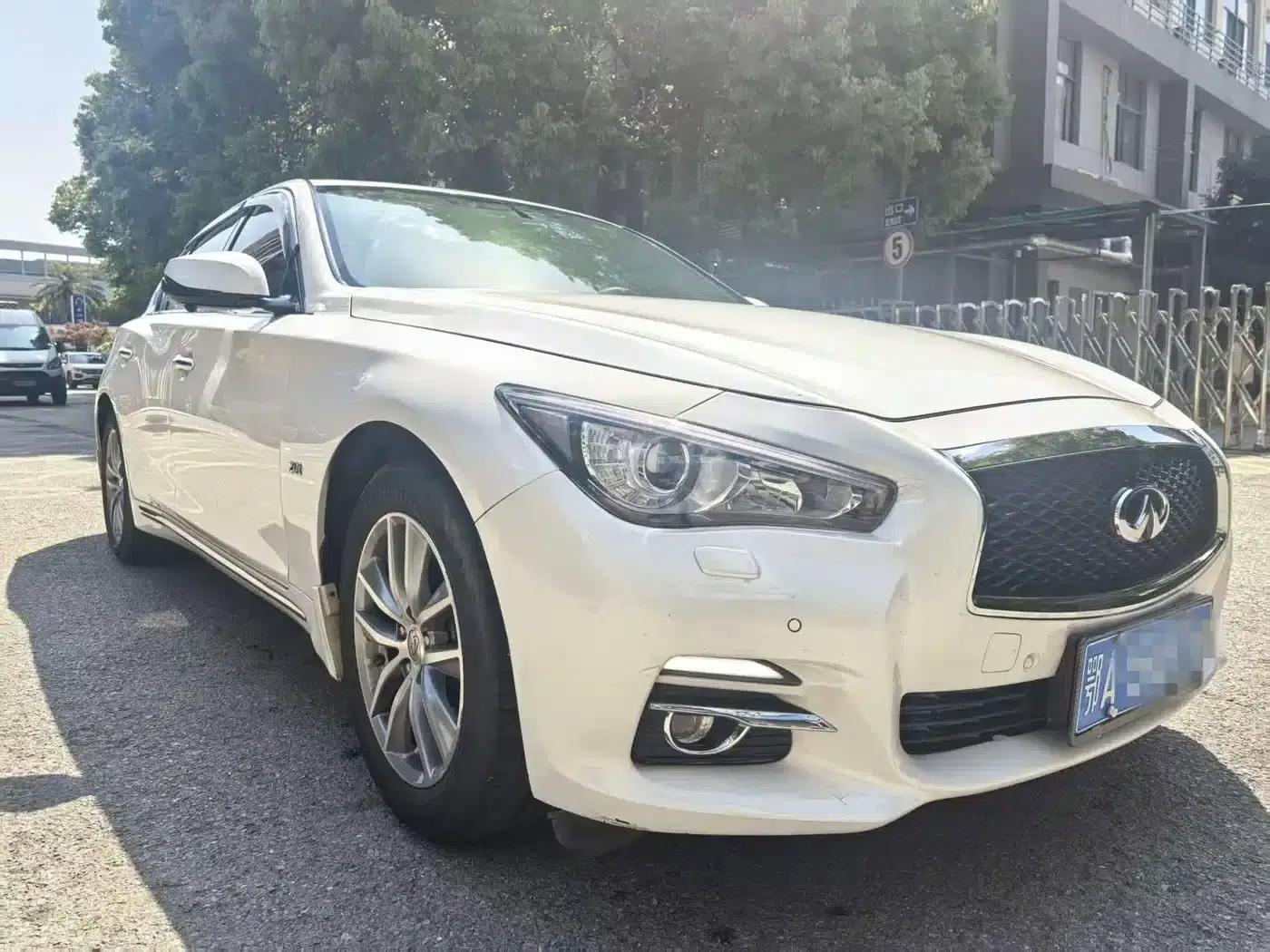 Infiniti Q50L 2015 2.0T Enjoy Edition — миниатюра 3