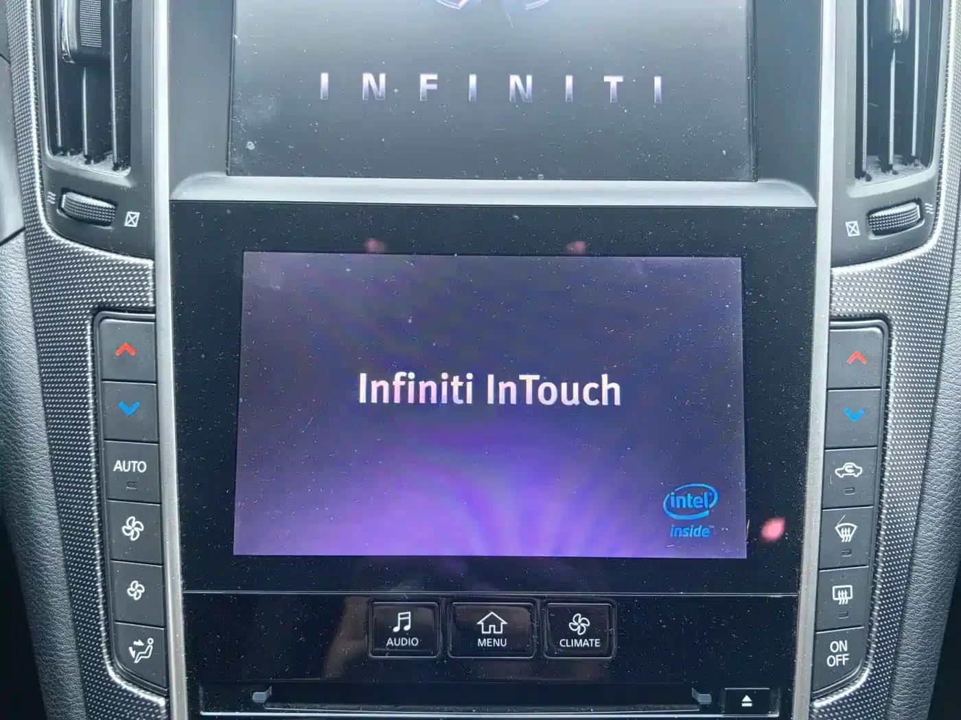 Infiniti Q50L 2015 2.0T Enjoy Edition — миниатюра 10