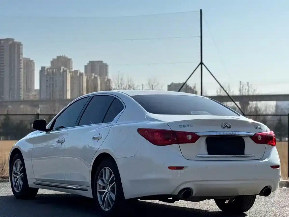 Infiniti Q50L 2016 2.0T Comfort Edition — миниатюра 4