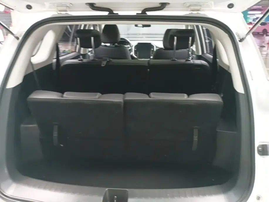 Baojun 530 2021 Global Car Anniversary Edition 1.5T CVT Prestige Connected Model 7 Seats — миниатюра 22