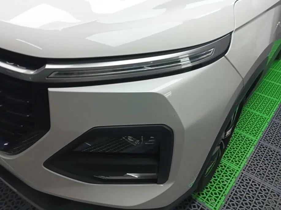 Baojun 530 2021 Global Car Anniversary Edition 1.5T CVT Prestige Connected Model 7 Seats — миниатюра 9