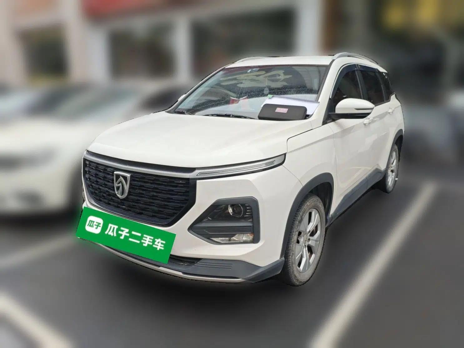 Baojun 530 2020 1.5T Manual Comfort Version 5 Seats — миниатюра 1