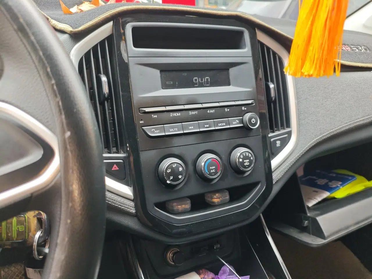 Baojun 530 2020 1.5T Manual Comfort Version 5 Seats — миниатюра 14