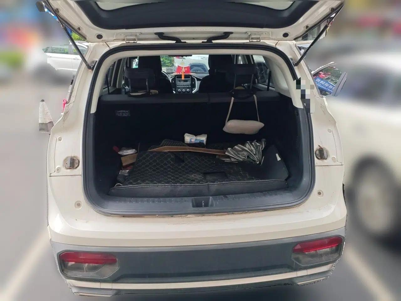 Baojun 530 2020 1.5T Manual Comfort Version 5 Seats — миниатюра 20