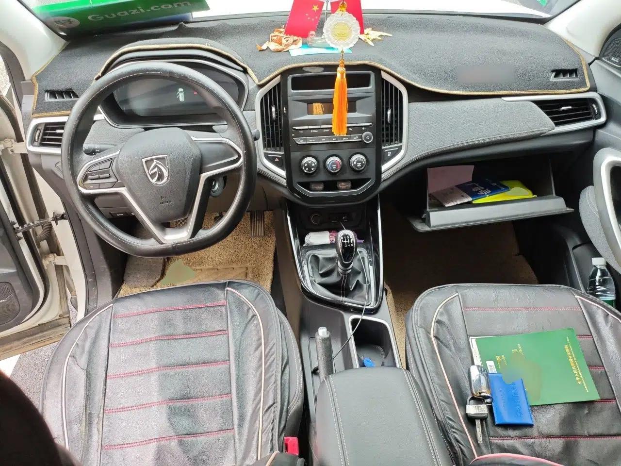 Baojun 530 2020 1.5T Manual Comfort Version 5 Seats — миниатюра 10
