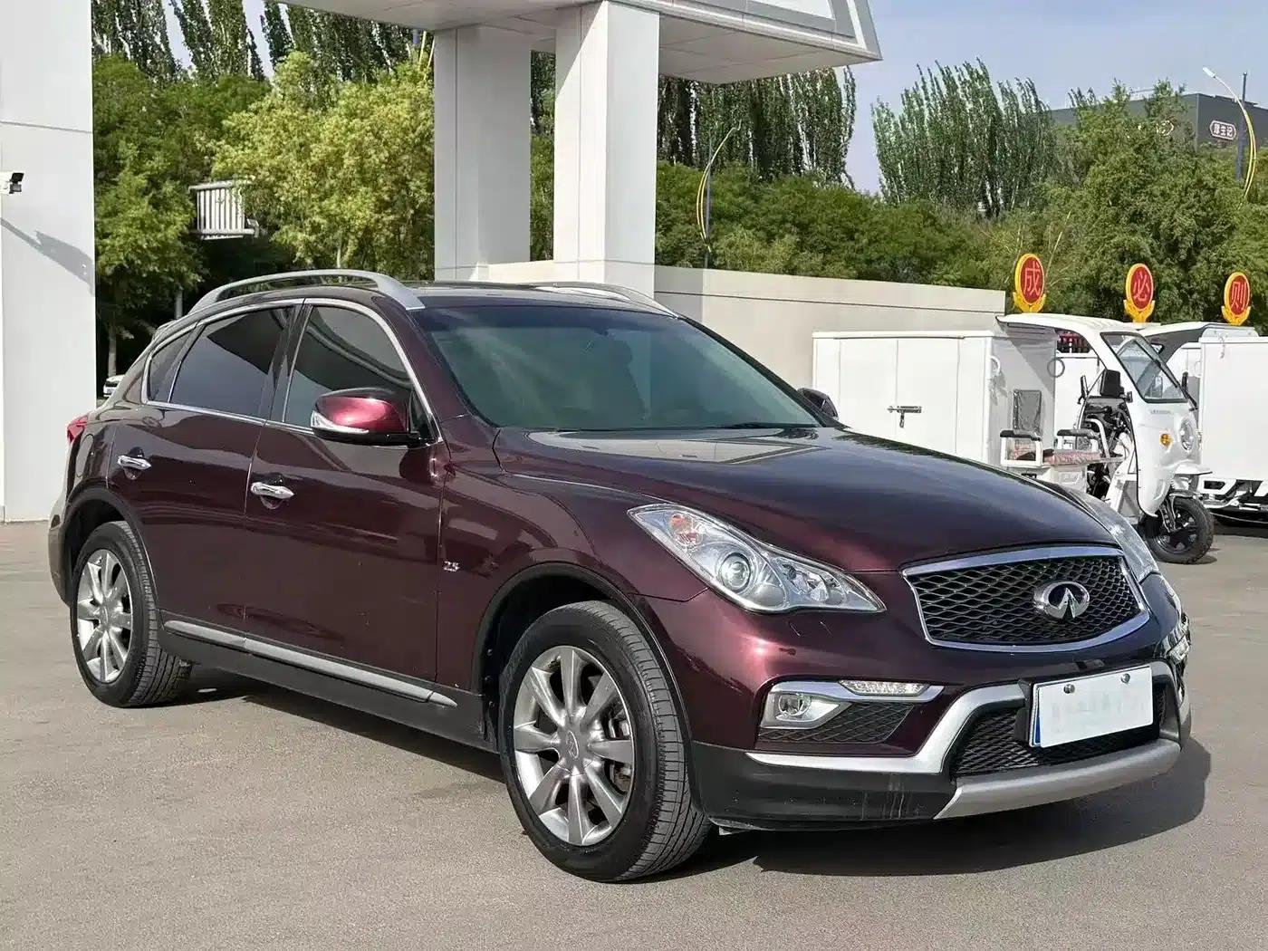Infiniti QX50 2015 2.5L Comfort Edition — миниатюра 3