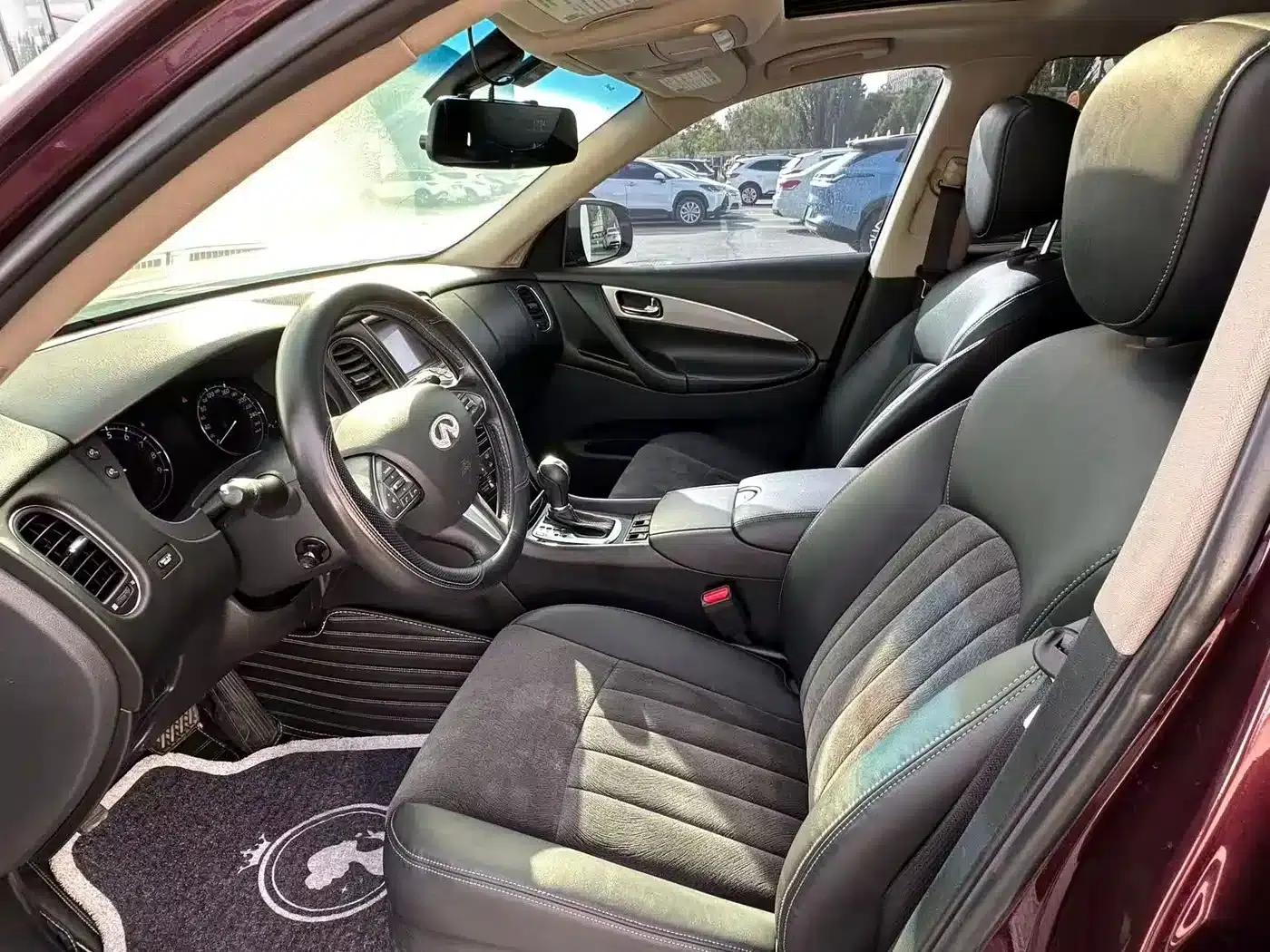 Infiniti QX50 2015 2.5L Comfort Edition — миниатюра 5