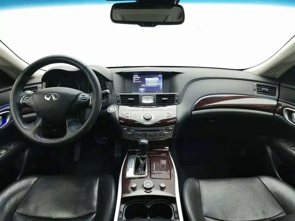 Infiniti Q70 2013 Q70L 2.5L Elegant Edition — миниатюра 5