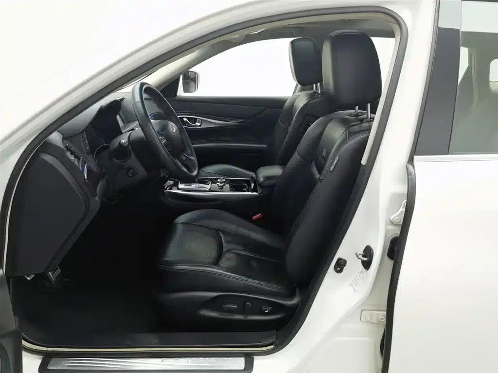 Infiniti Q70 2013 Q70L 2.5L Elegant Edition — миниатюра 10