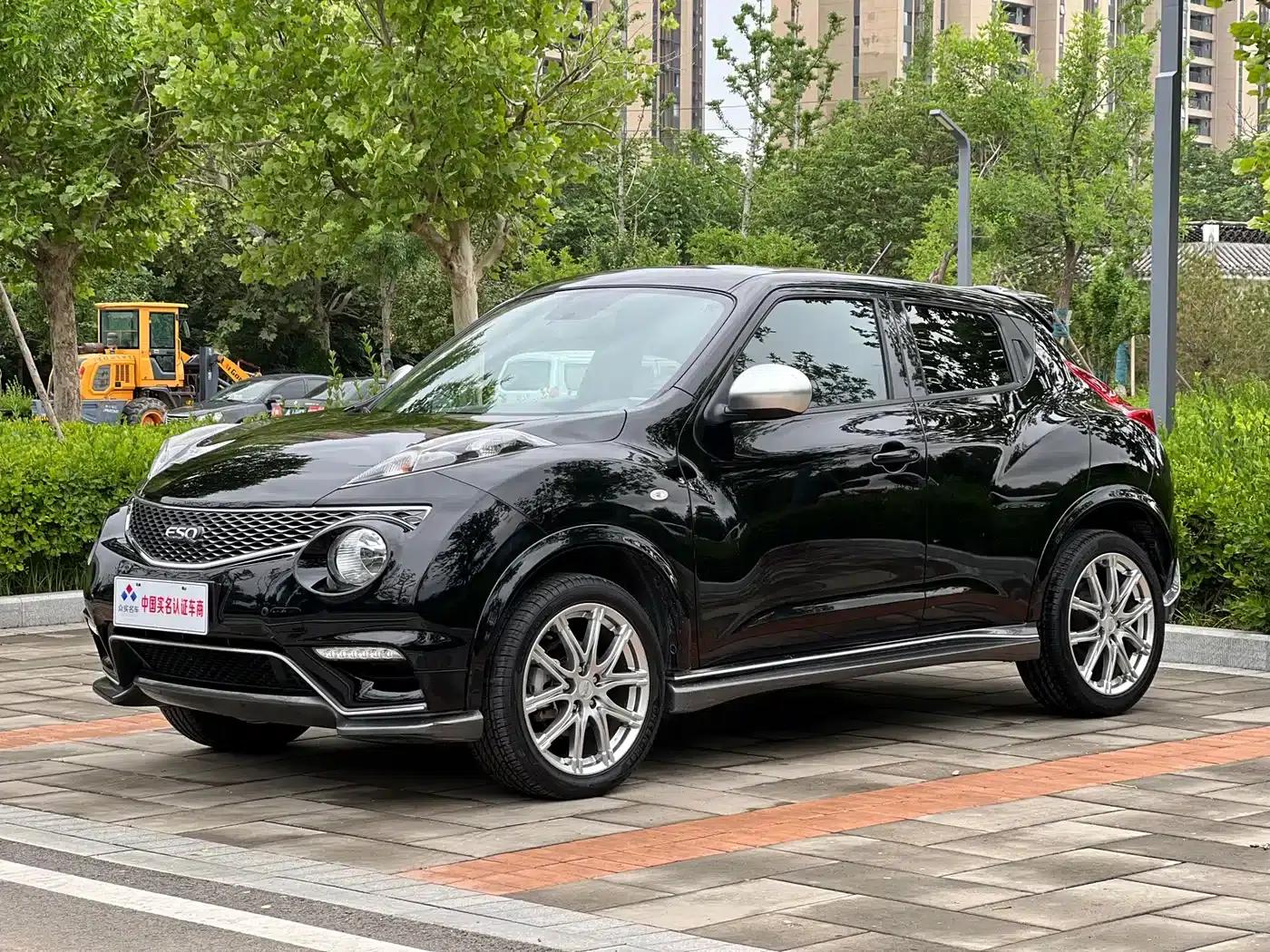 Infiniti ESQ 2014 1.6L Sporty Edition — миниатюра 1