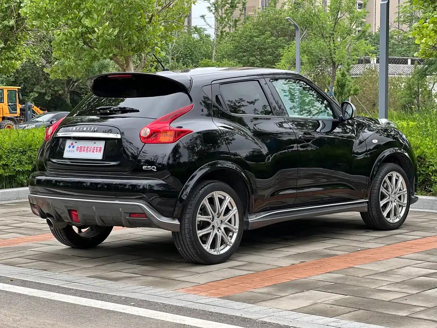 Infiniti ESQ 2014 1.6L Sporty Edition — миниатюра 18