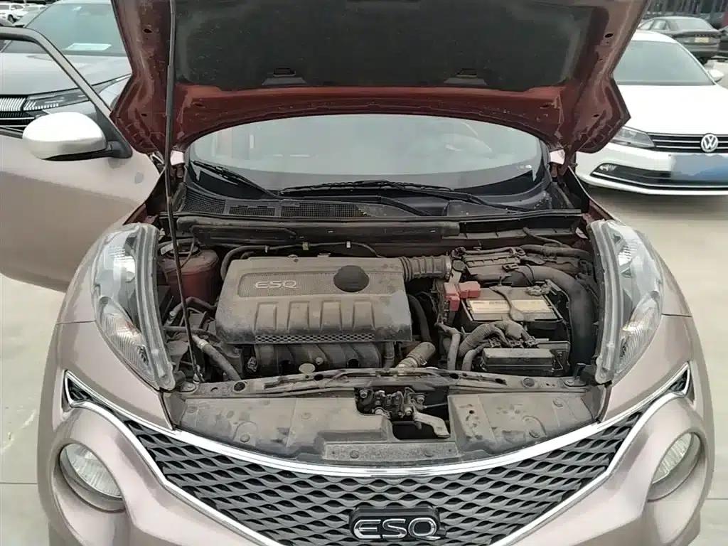 Infiniti ESQ 2014 1.6L Sporty Edition — миниатюра 20