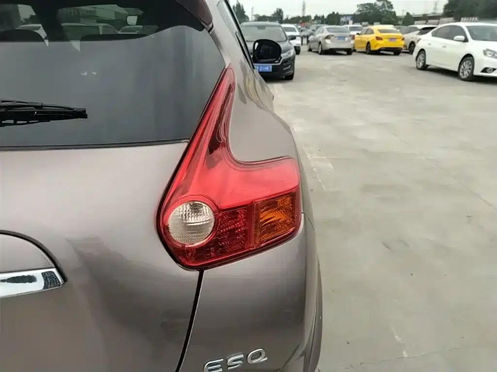 Infiniti ESQ 2014 1.6L Sporty Edition — миниатюра 8