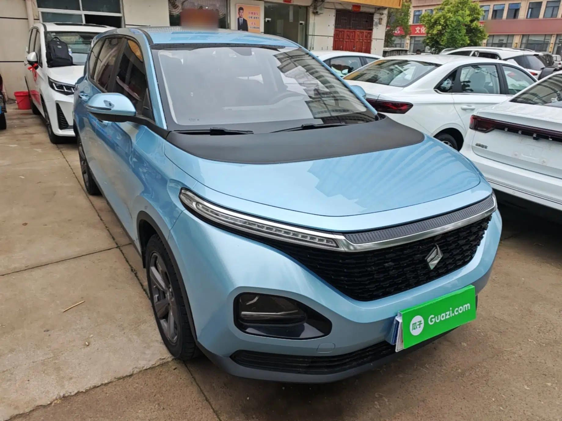 Baojun RM-5 2019 1.5T Manual Elite Version with 24-Hour Online Service 7 Seats — миниатюра 3