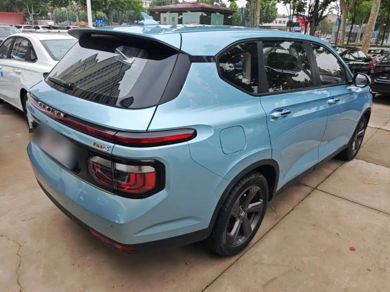 Baojun RM-5 2019 1.5T Manual Elite Version with 24-Hour Online Service 7 Seats — миниатюра 6