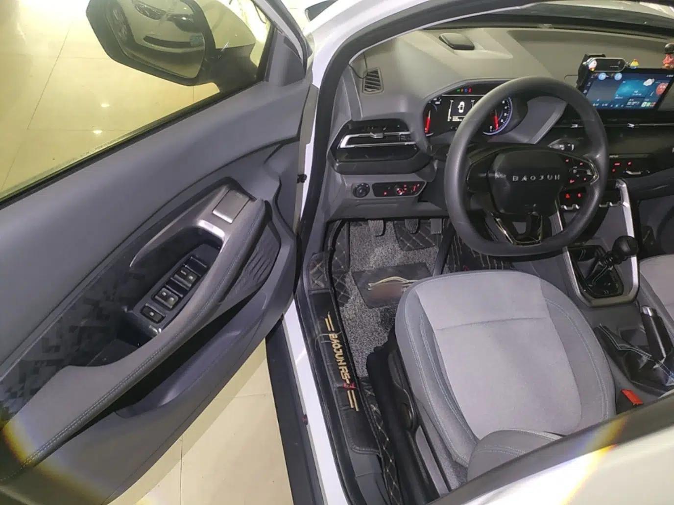 Baojun RS-3 2020 1.5L Manual Smart Comfort Edition — миниатюра 19