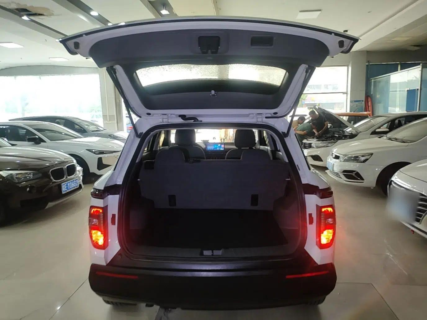 Baojun RS-3 2020 1.5L Manual Smart Comfort Edition — миниатюра 22