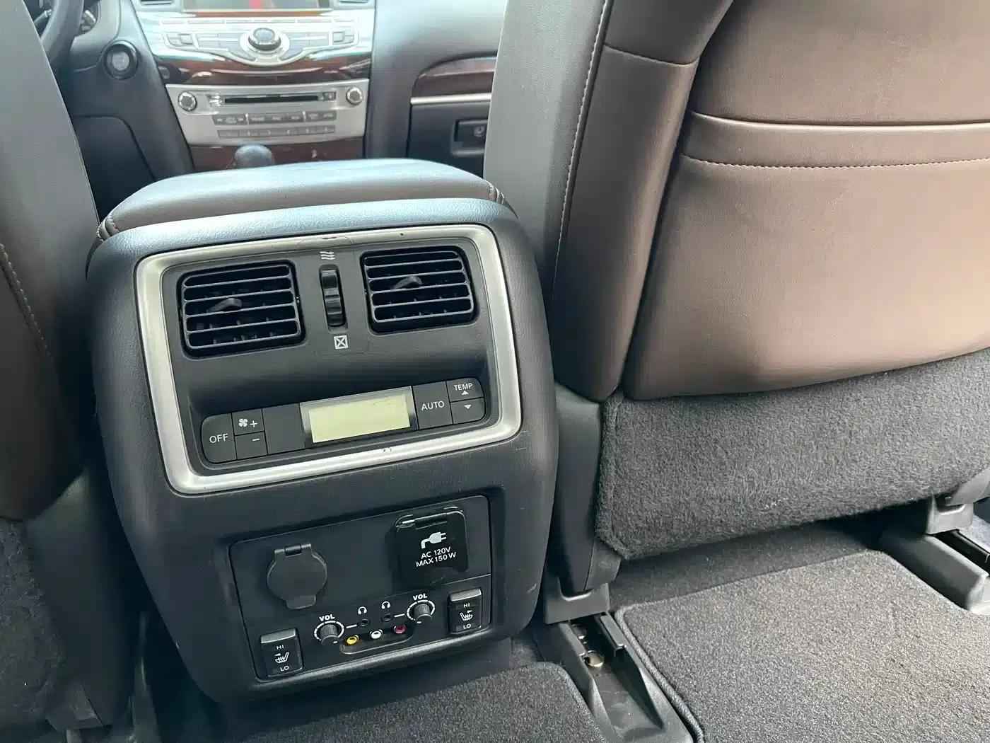 Infiniti JX 2013 JX35 AWD All-Terrain Edition — миниатюра 13