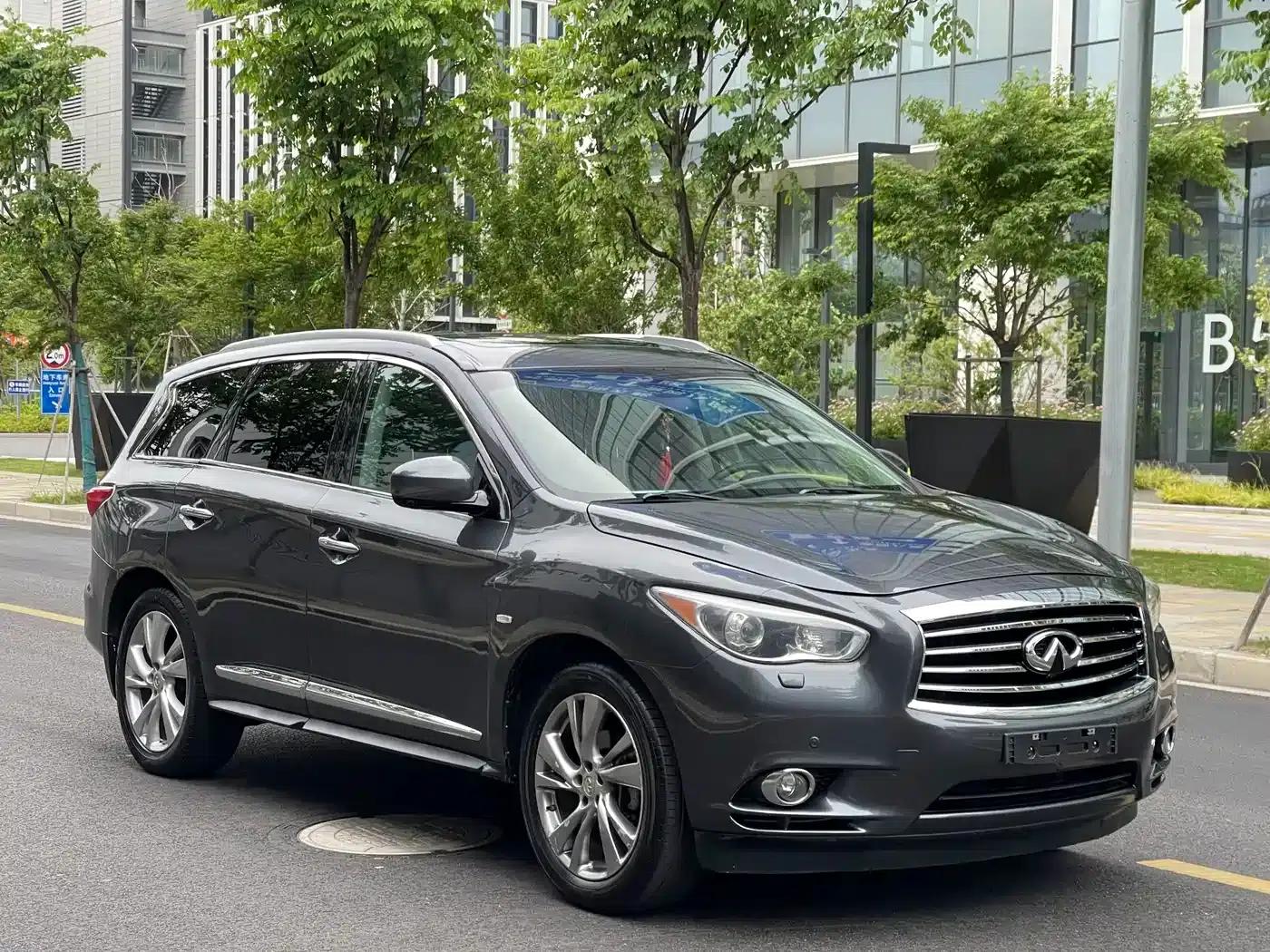 Infiniti JX 2013 JX35 AWD All-Terrain Edition — миниатюра 3