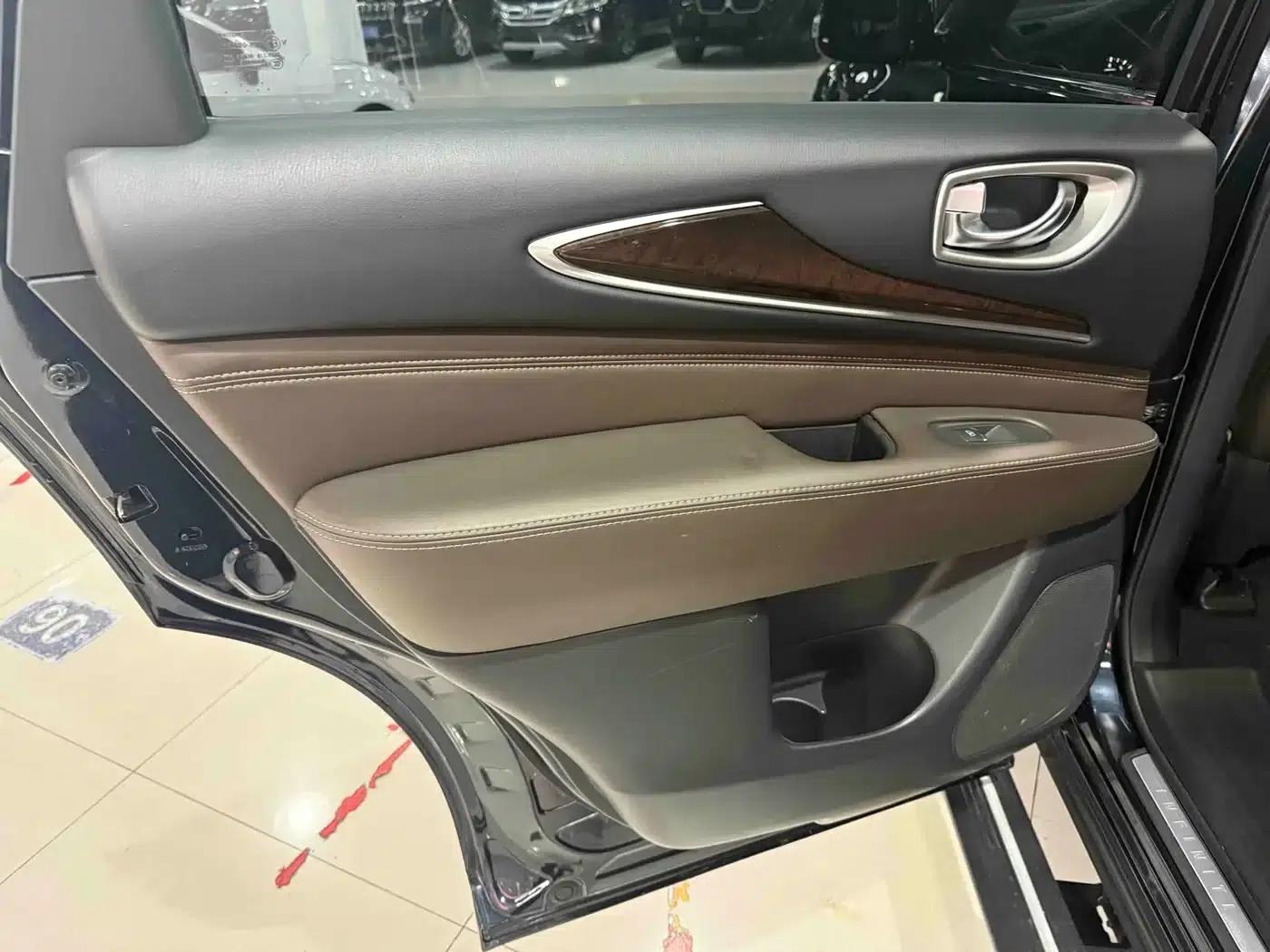 2014 Infiniti QX60 Imported Model 2.5 S/C Hybrid 2WD Excellence Edition — миниатюра 13