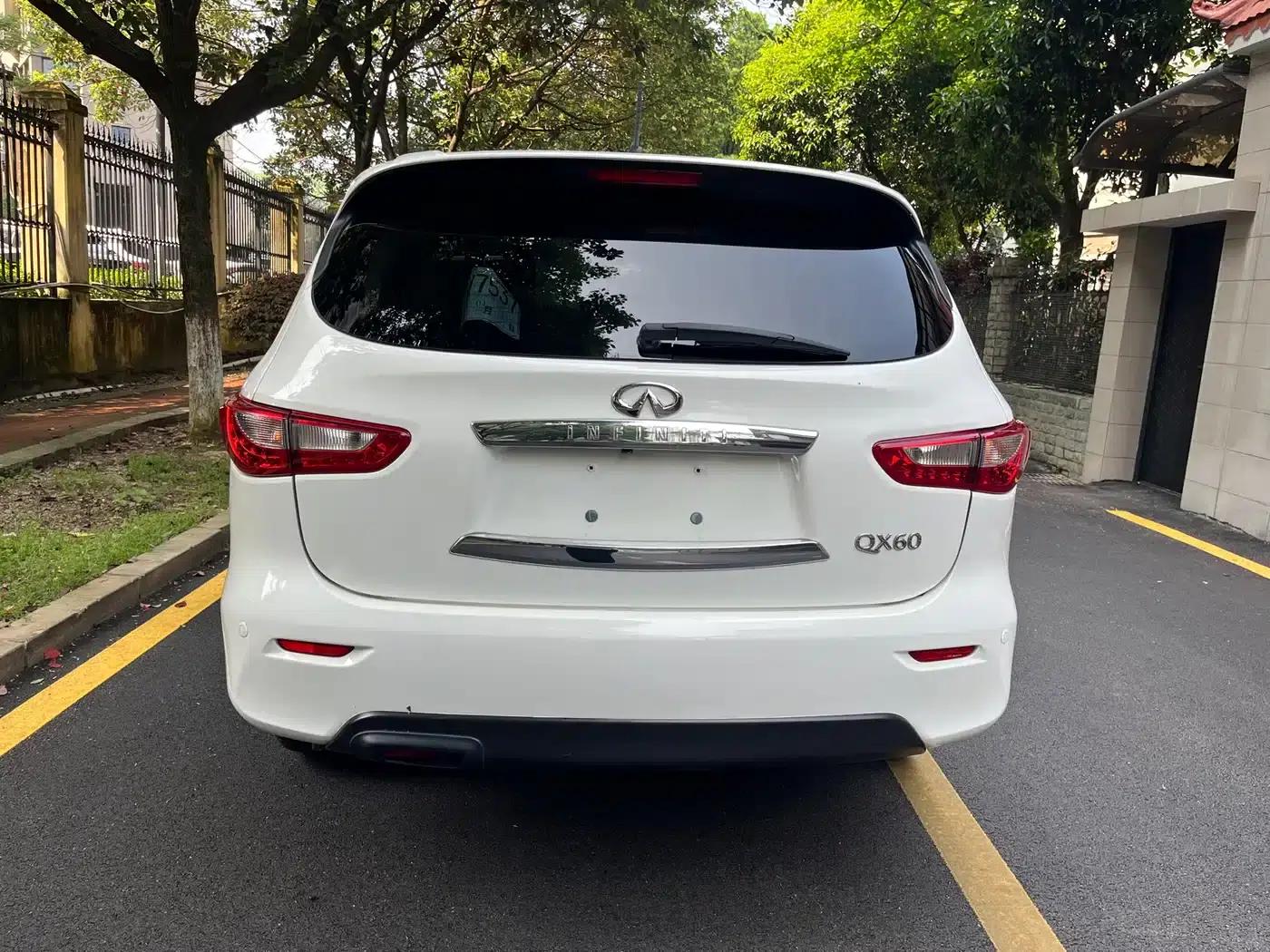 Infiniti QX60 (Imported) 2014 2.5 S/C Hybrid 2WD Excellence Edition — миниатюра 6