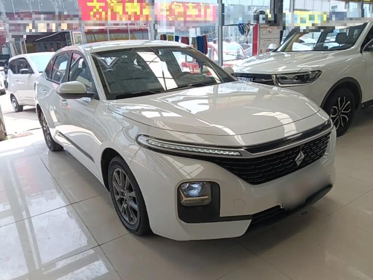 Baojun RC-5 2020 1.5L CVT Smart Elite Edition — миниатюра 3