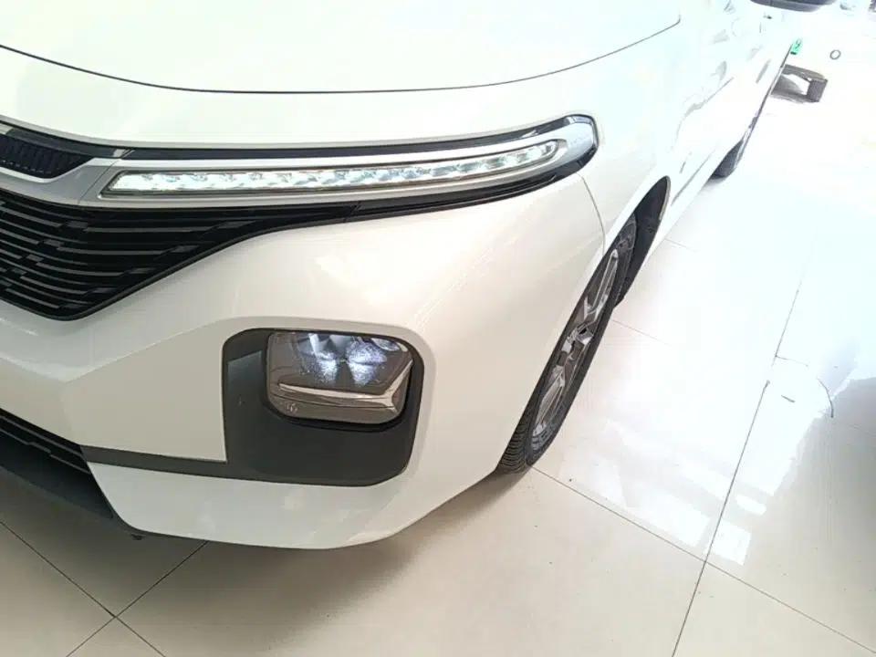 Baojun RC-5 2020 1.5L CVT Smart Elite Edition — миниатюра 9