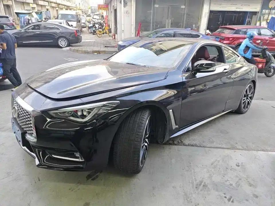 Infiniti Q60 2019 2.0T Luxury Edition — миниатюра 1
