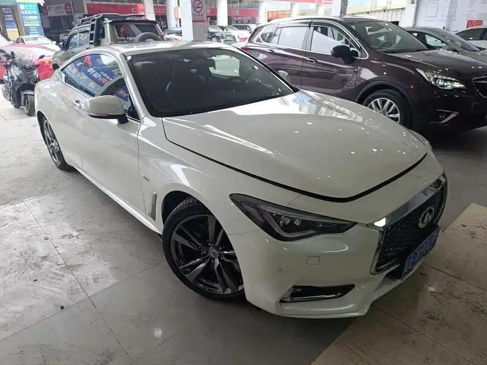 Infiniti Q60 2017 S 2.0T Luxury Sport Edition — миниатюра 2