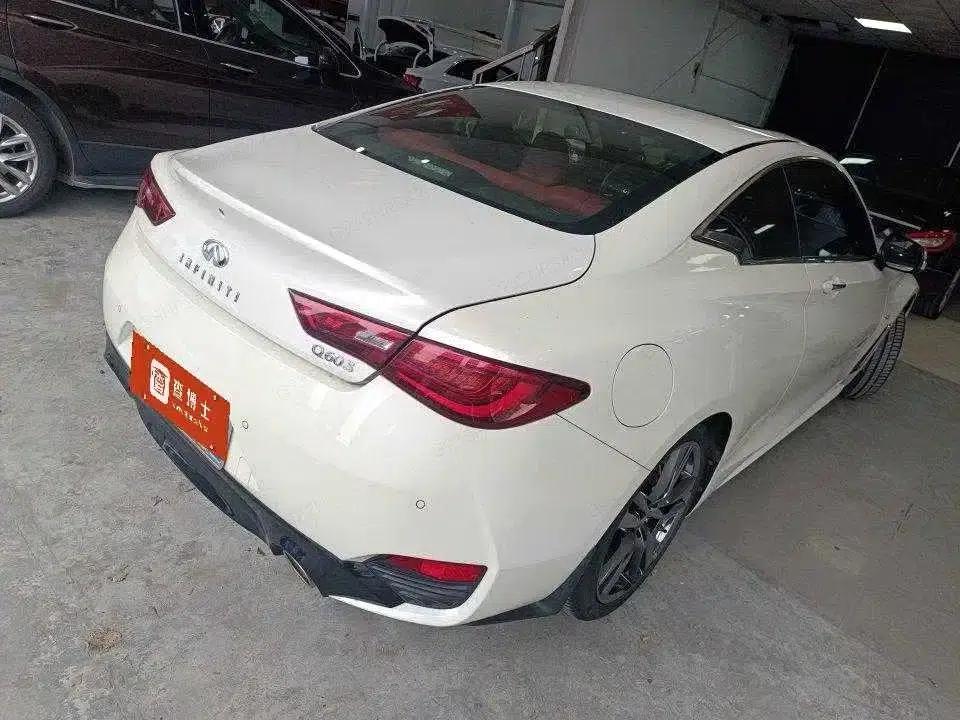 Infiniti Q60 2017 S 2.0T Luxury Sport Edition — миниатюра 3