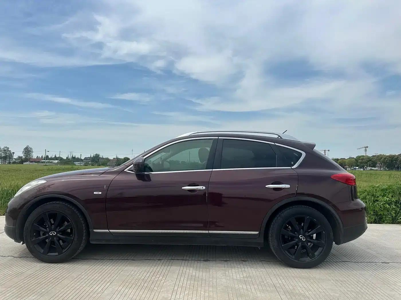 Infiniti EX 2010 EX25 Elegance Edition — миниатюра 3