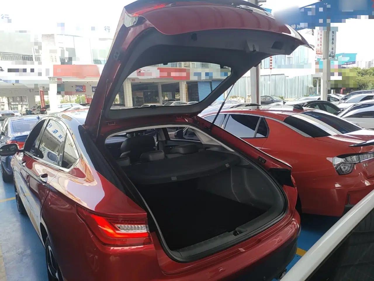 Baojun RC-6 2019 1.5T CVT 24-Hour Online Luxury Edition — миниатюра 22