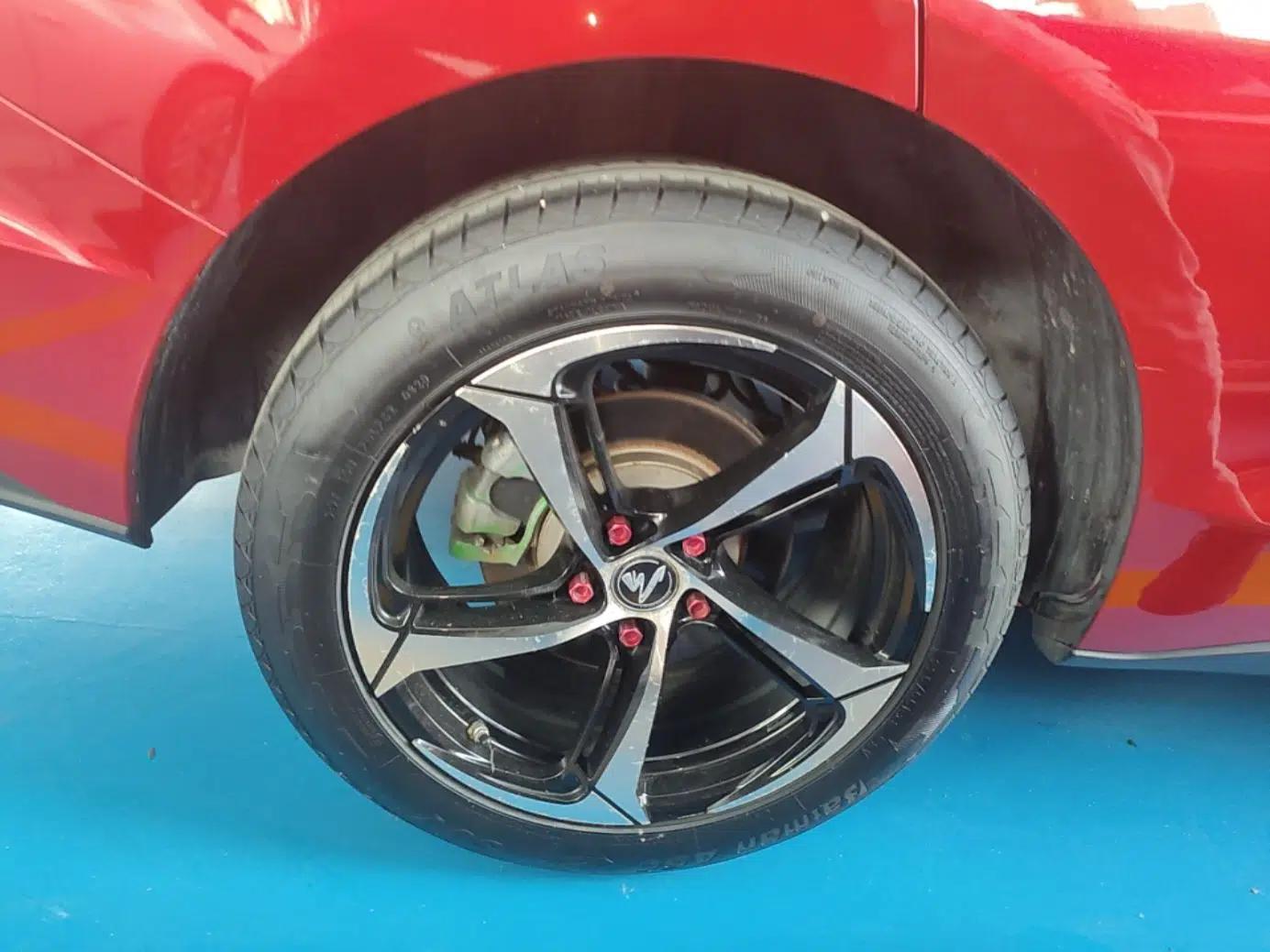 Baojun RC-6 2019 1.5T CVT 24-Hour Online Luxury Edition — миниатюра 10