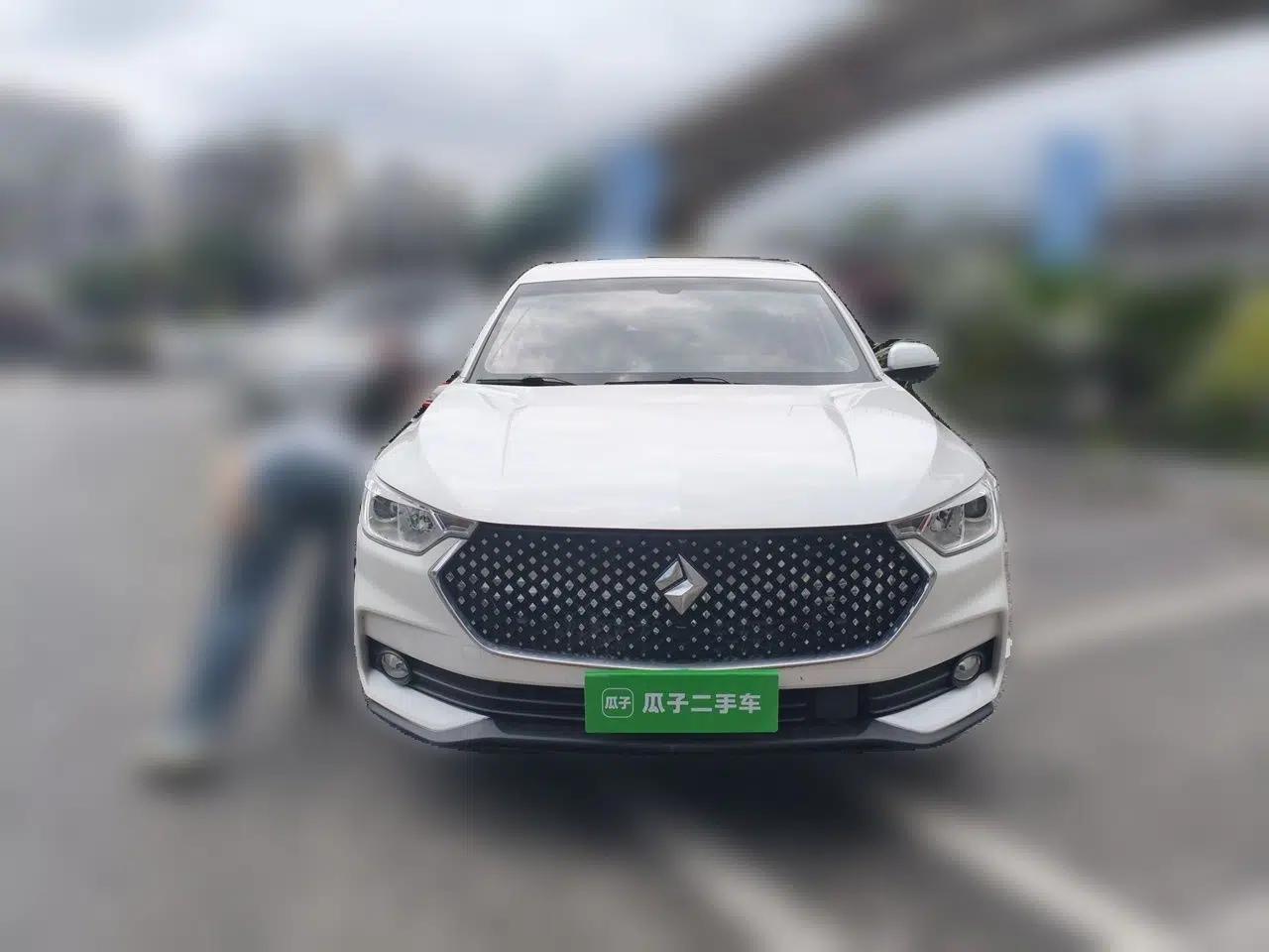 Baojun RC-6 2019 1.5T CVT Elite Version with 24-Hour Online Service — миниатюра 2