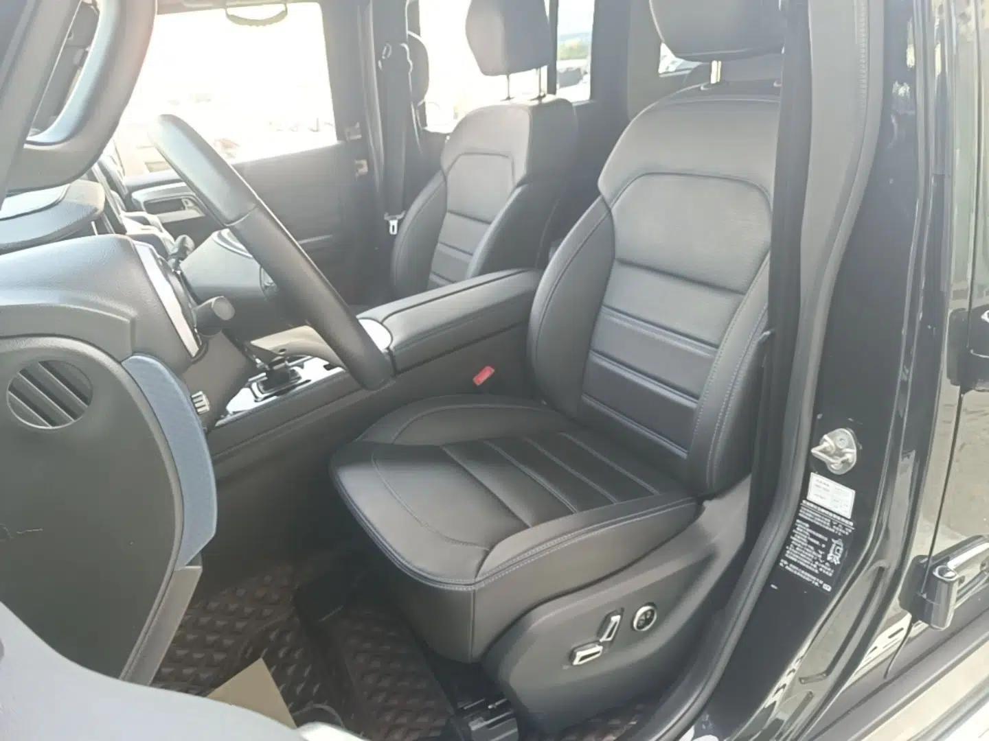 BAIC Off-Road BJ40 2020 2.0T Automatic Four-Wheel Drive Urban Hunter Edition Chivalrous Type — миниатюра 18