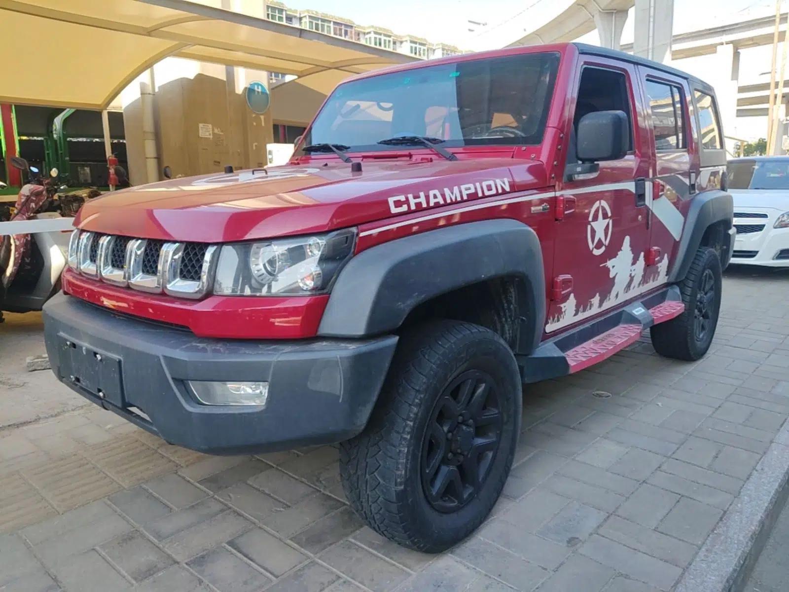 BAIC Off-Road BJ40 2017 40L 2.3T Automatic All-Wheel Drive Ring of the Tower Champion Edition — миниатюра 1