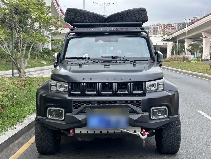 BAIC Off-Road BJ40 2023 2.0D Automatic Four-Wheel Drive Blade Hero Edition Adventurer Type (with Front and Rear Electronic Locks) — миниатюра 6