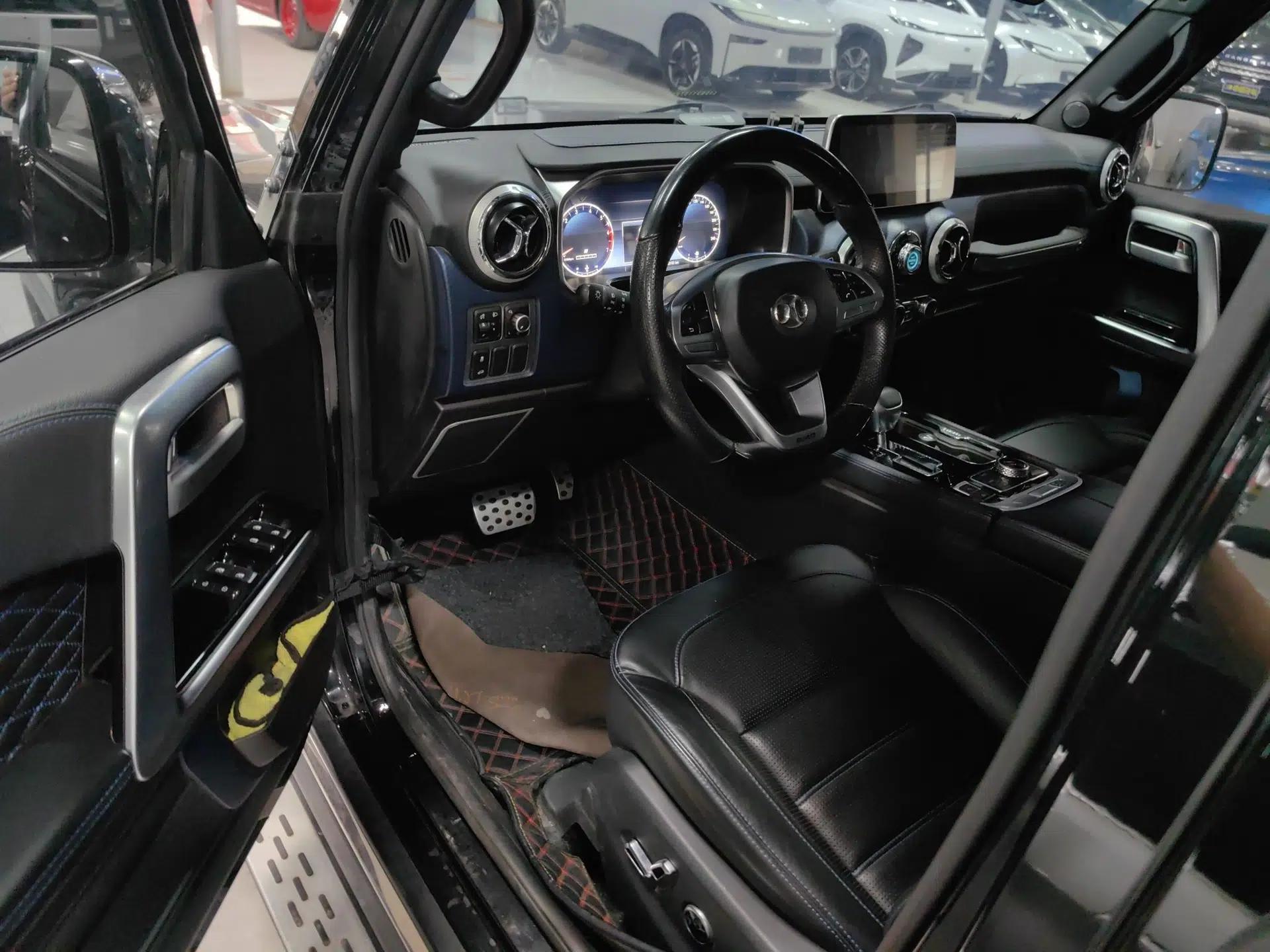 BAIC Off-Road BJ40 2019 PLUS 2.3T Automatic Four-Wheel Drive Premium Edition China VI — миниатюра 15
