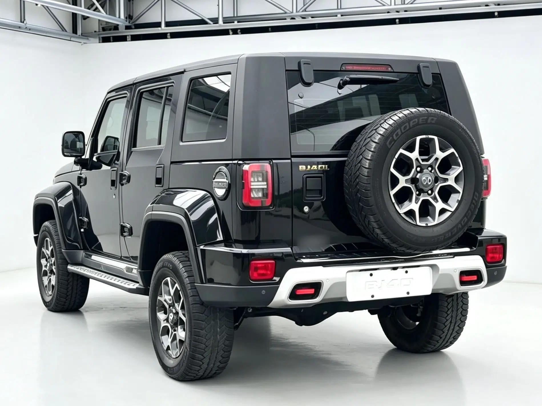 BAIC Off-Road BJ40 2019 PLUS 2.3T Automatic Four-Wheel Drive Premium Edition China VI — миниатюра 5
