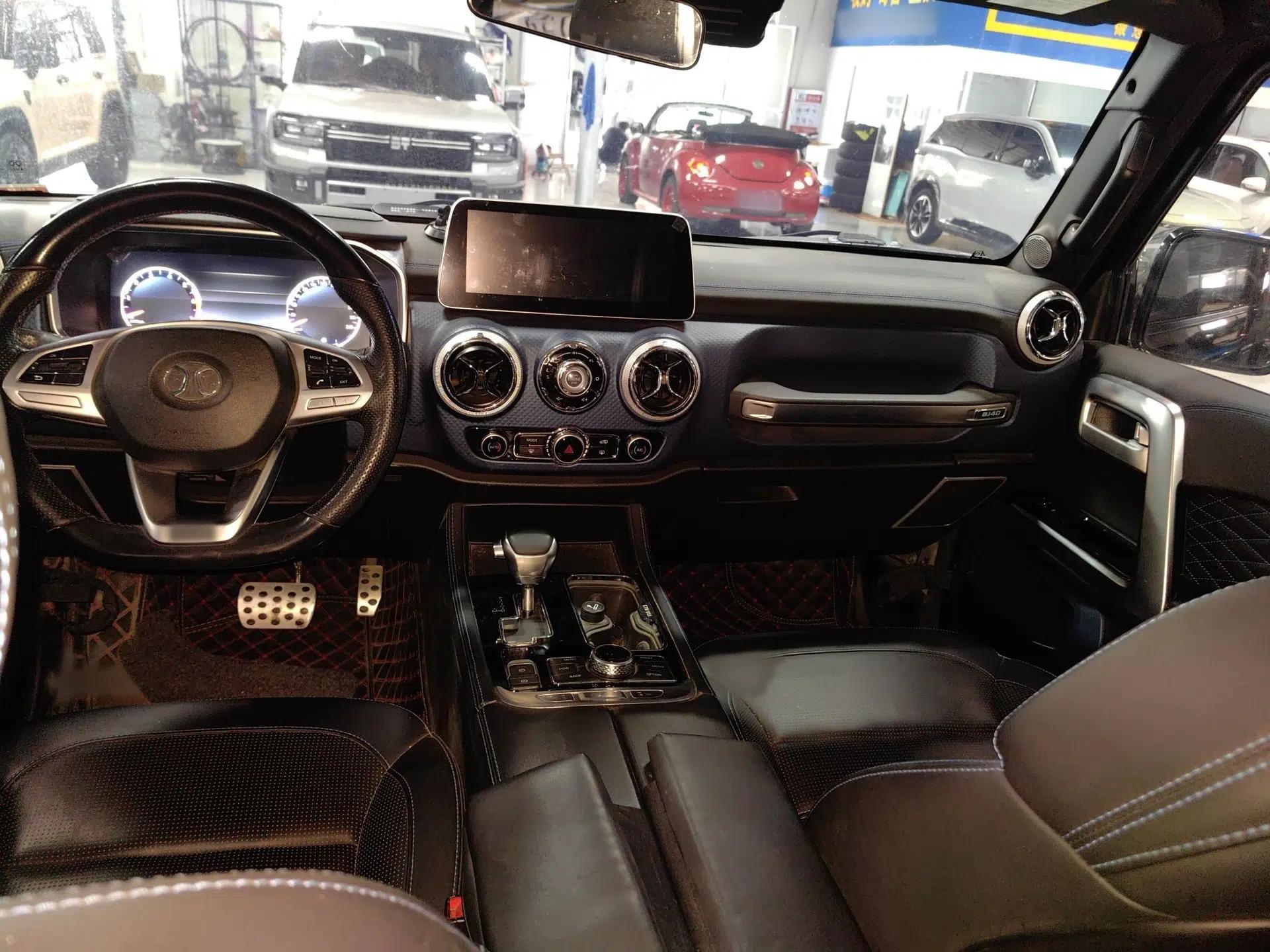 BAIC Off-Road BJ40 2019 PLUS 2.3T Automatic Four-Wheel Drive Premium Edition China VI — миниатюра 9