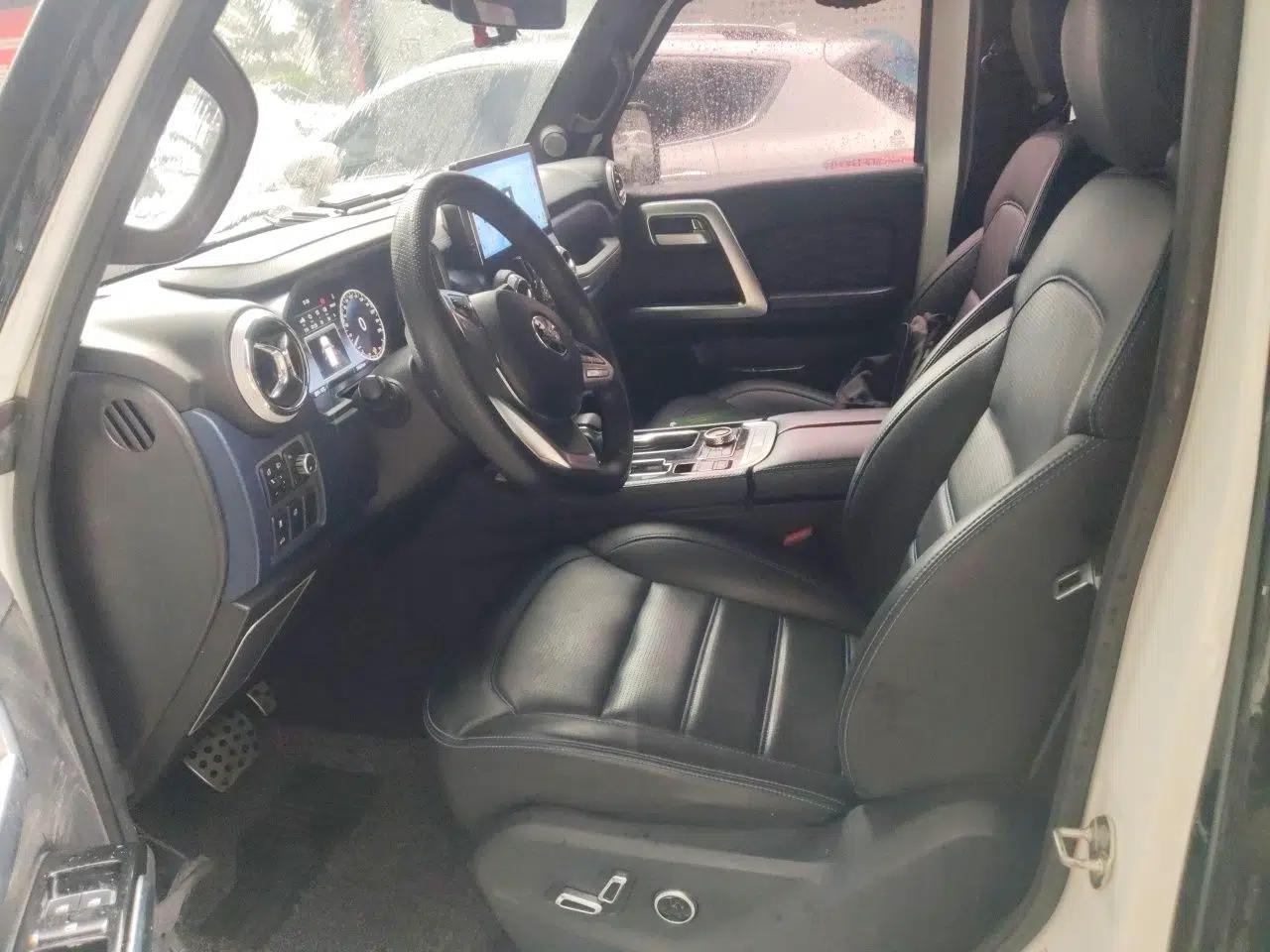BAIC Off-Road BJ40 2019 Updated Version 2.0T Automatic All-Wheel Drive Urban Hunter Edition Premium China V Emission Standard — миниатюра 16