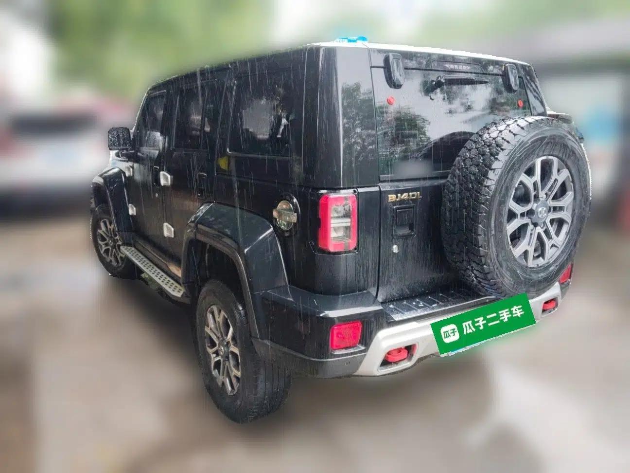 BAIC Off-Road BJ40 2019 Updated Version 2.0T Automatic All-Wheel Drive Urban Hunter Edition Premium China V Emission Standard — миниатюра 4