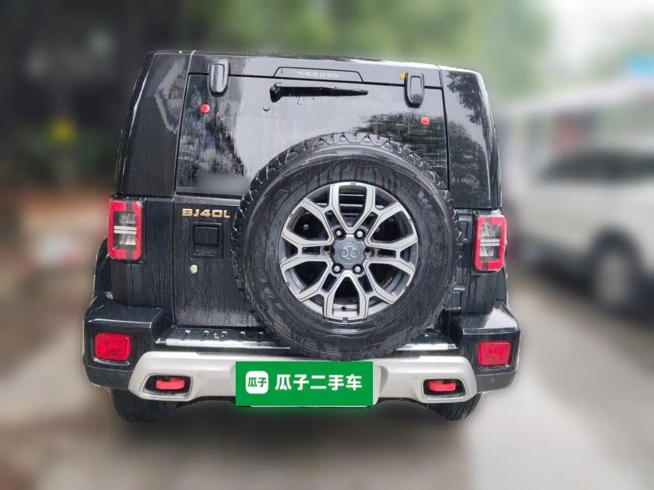 BAIC Off-Road BJ40 2019 Updated Version 2.0T Automatic All-Wheel Drive Urban Hunter Edition Premium China V Emission Standard — миниатюра 5