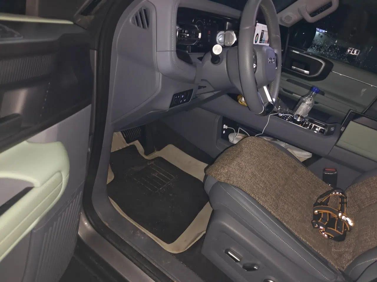 BAIC Off-Road BJ40 2026 Model 2.0D Diesel Edition — миниатюра 17