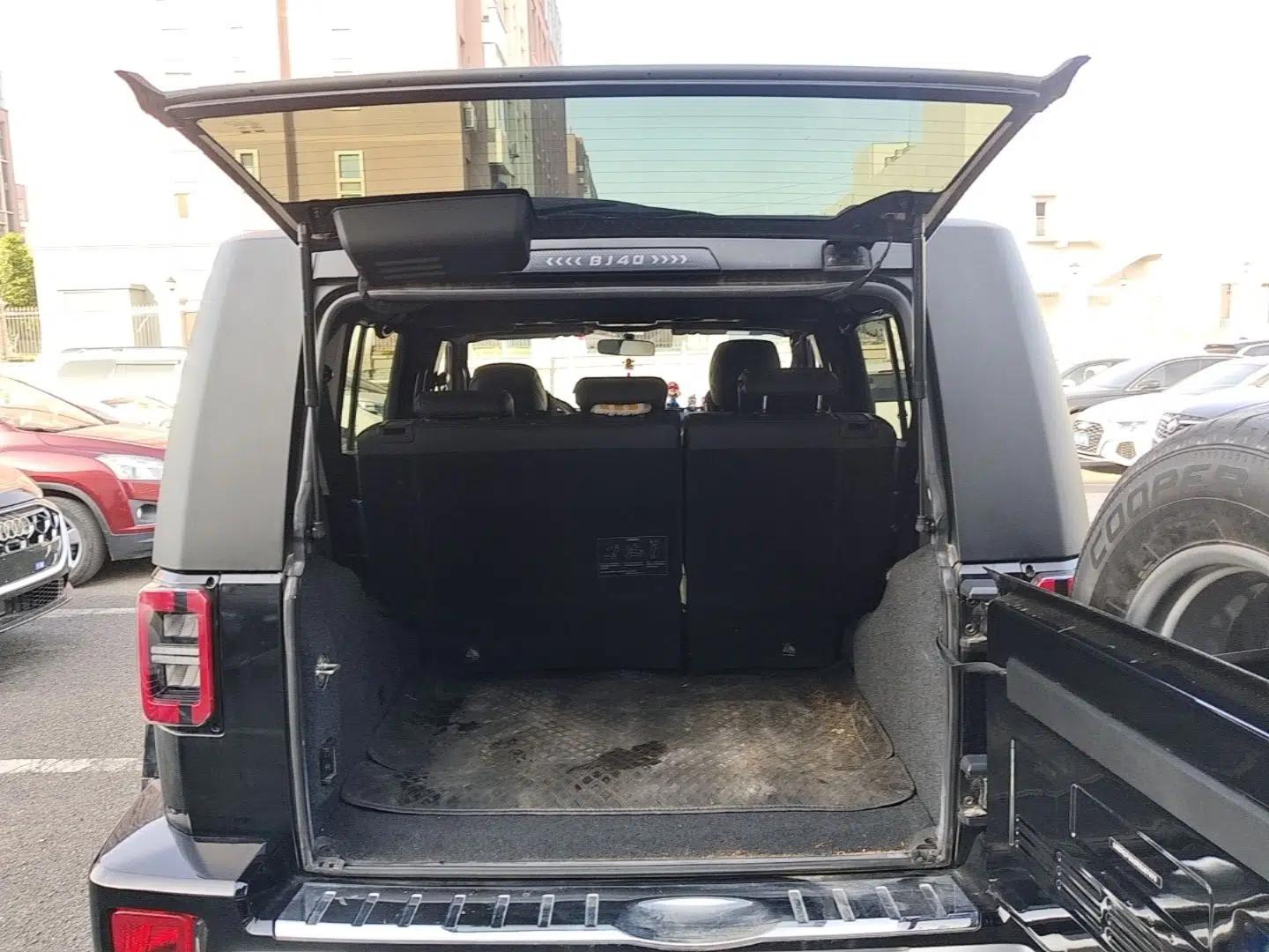 BAIC Off-Road BJ40 2024 2.0T Urban Hunter Honor Edition — миниатюра 22