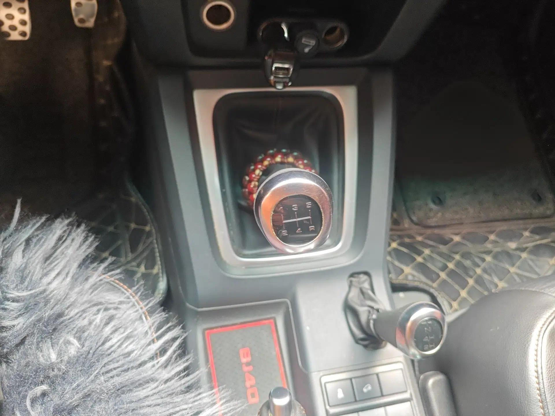 BAIC Off-Road BJ40 2016 40L 2.3T Manual All-Wheel Drive Prestige Edition — миниатюра 13