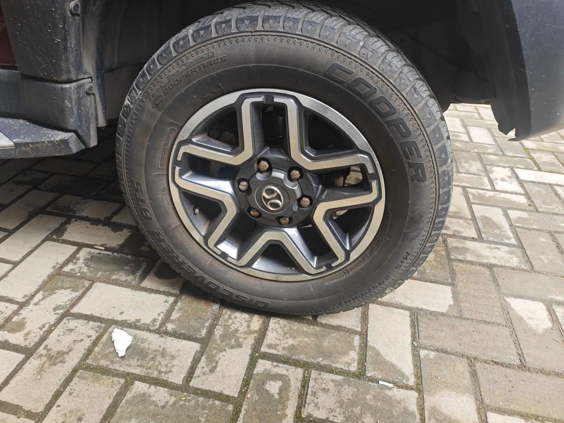 BAIC Off-Road BJ40 2016 40L 2.3T Manual All-Wheel Drive Prestige Edition — миниатюра 8