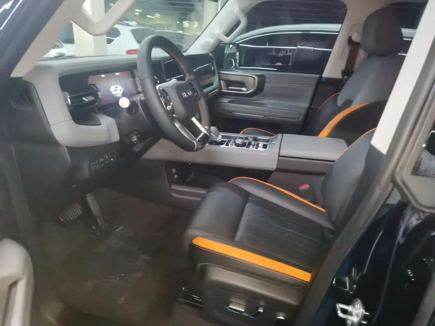 BAIC Off-Road BJ40 Electric Drive 2025 Advanced Edition — миниатюра 15