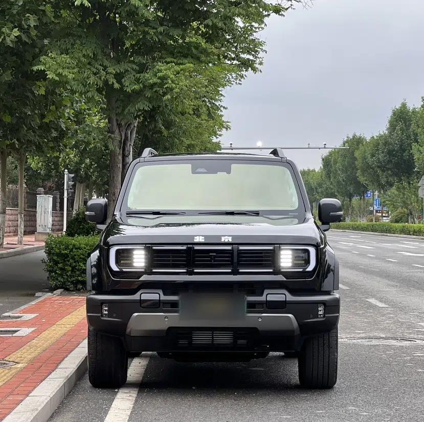 BAIC Off-Road BJ40 Electric Drive 2025 Advanced Edition — миниатюра 4