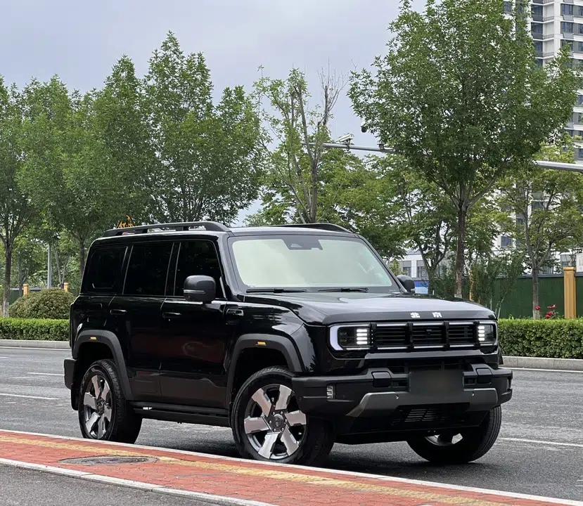 BAIC Off-Road BJ40 Electric Drive 2025 Advanced Edition — миниатюра 6